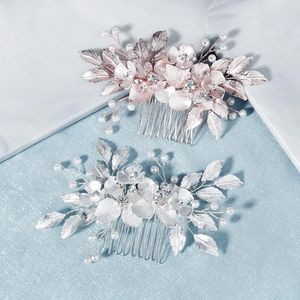 Hårklipp kristallblomma bröllop kamhuvud smycken brudklipp huvudstycke elegant huvudbonad kvinnor tiaras brudtillbehör