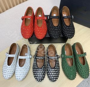 Scarpettestrae di design di alta qualità Mary Jane Women Ballet Flats scavate sandali a rete sandali rotondi Rhinestone Rivet Buckl 100% in cuoio per feste di lusso