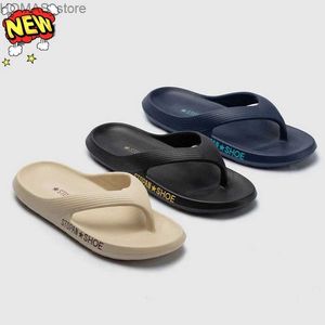 Ev Ayakkabı Erkekleri Yaz Yeni Sıradan Işık Flip Flops Yumuşak Dip Dayanıklı Eva Slip Olmayan Klipli Sandalet Terlikleri Su Geçirmez Sessiz Kapalı Y240401