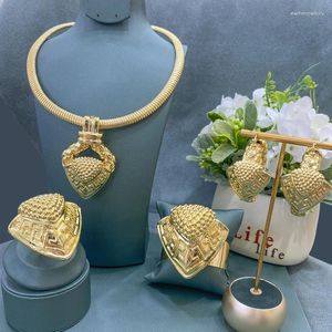 Halsband örhängen set 24k brasilien guldpläterade smycken 2024 est lyxiga damer utsökt örhänge ring armband bröllop fest gåva