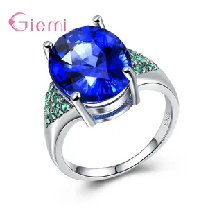 Cluster-Ringe Fabrikverkauf 925 Sterling Silber Gravur S-Stempel Frau Fingerring Party Verlobungsschmuck mit blauem / grünem Zirkon