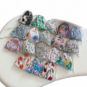 1pc Cloth Fabric Floral Drawstring Storage Pouch Packaging Graffiti Coin Lipstick Jewelry Organizer Christmas Gift Bag S9jT#