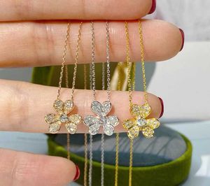 Brand originality High version V Golden Van Lucky Clover Necklace for Women Thick Plated 18k Rose Gold Full Diamond Petals Flower Collar Chain jewelry