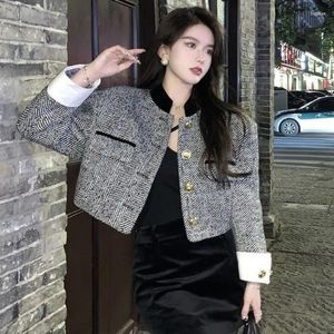 Damenjacken 2024 Französisch Senior Short für Frauen Retro Mode Streetwear Mantel Kleidung langärmelige einreihige Jacke