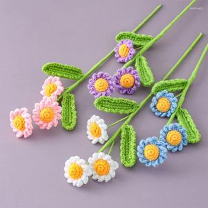 Decorative Flowers Hand-knitted Artificial Flower Daisy Bouquet Wedding Decoration Home Desktop Decorations Valentines Day Graduation Gifts