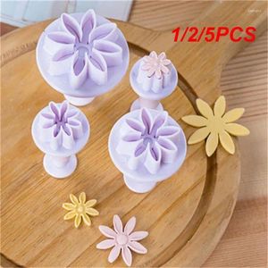 Baking Moulds 1/2/5PCS Set Plum Flower Plunger Fondant Mold Cookie Cutter Daisy Chocolates Cake Decorating Biscuit Stamp For