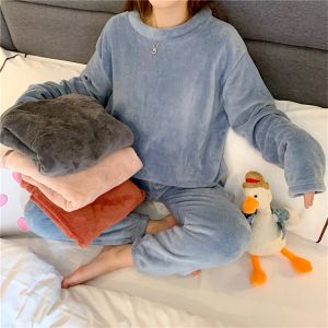 Kvinnor Autumn Winter Coral Fleece Warm Pyjama sätter tjockare löst avslappnad fast färgflanell hemkläder långärmad sömnkläder kostym