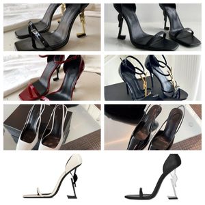 Woman Designer Dress Shoes High Heel Designer Shoe Gold Tone Triple Black Nuede Red Womens Fashion Sandals Party Wedding High Heel zapatos loro piano shoes