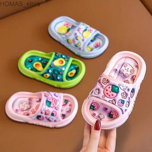 home shoes Summer Children Slippers Cartoon Strawberry Avocado Pattern Sandal For Aged 3-12 Boys Girls Non-slip Flip Flops Home Kids Shoes Y240401