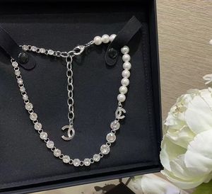 デザイナージュエリーネックレス高品質のクラシックレディレターファッションダイヤモンドペンダントSAILORMOON DIAMOND PEARLS WAIST for Engagement JewelryGift