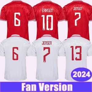 2024 Danimarca MAEHLE Maglie da calcio da uomo Squadra nazionale ANDERSEN JENSEN ERIKSEN HOJBJERG HOJLUND DOLBERG Maglie da calcio per casa uniformi