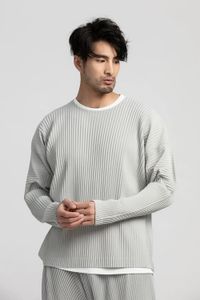 Miyake Pleated Full Sleeve Round Collar T Shirt For Men Fashion Japanese Streetwear Long Sleeve Plain T-shirt Casual Top 240320