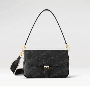 2024 7A Diane Satchel Bag with Jacquard Cross-body Strap Emed Leather Cream Full Black Shoulder Bags Classic Vintage Cross Body