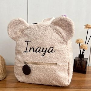 Sacos de armazenamento Personalizado Womens Girl Cute Bear Padrão Mochila Bordado Pelúcia Criança Nome Personalizado Pequeno Casual Ombro Daypack