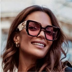 Sonnenbrille Designer-Sonnenbrille Luxus-Sonnenbrille für Damenmode GG0956S Übergroße quadratische Sommer-Sonnenbrille mit polarisierten Brillenbeinen und Buchstabenlinse