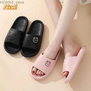 home shoes New Fashion Cartoon frog Slippers Summer Womens Soft soled anti slip bathroom slippers EVA Outdoor thick soled beach slippers Y240401