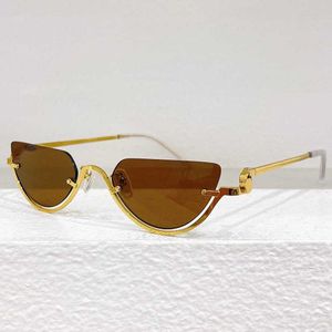 Women Cat Eye Designer Sunglasses GG1603S Business Luxury Ladies Metal Glasses Gold Metal Hollow Frame Brown Lens UV400 Women Sunglasses Fitted with velvet box