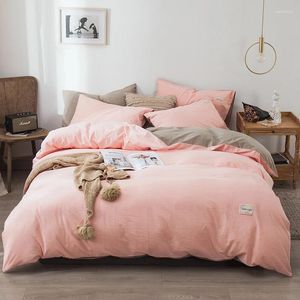 Set di biancheria da letto 2024 Lenzuolo in quattro pezzi in cotone a fibra lunga Modello stella e luna Modelli di lusso tinta unita Denim rosa kaki