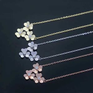 العلامة التجارية الأصلية GTM.S925 Sterling Silver Van Three Petal Flower Necklace for Women Small and Sheysite Resimite High Grady Stain Jewelry