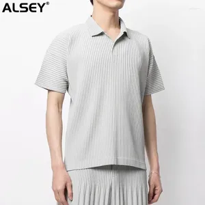 Men's Polos ALSEY Miyake Pleated Fashion Japanese Vintage Top Loose Lapel Versatile Leisure Short Sleeved T-Shirt POLO Shirt