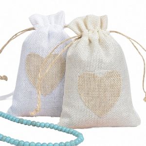 20 pçs/lote 10x14 cm Coração Forma Favor Saco Branco/Bege Linho Cordão Jóias Presente Embalagem Sacos de Festa de Casamento Dos Namorados Bolsas R6rS #