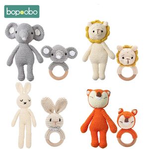 2pc/set Baby Rattles Crochet Stuffed Bunny Doll Rattle Toy Wood Ring Baby Teether Rodent Baby Gym Mobile born Educational Toy 240327