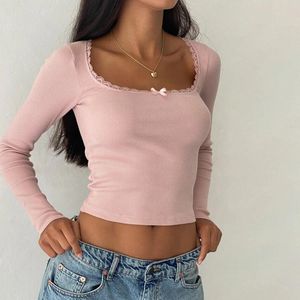 女性用Tシャツヴィンテージロングスリーブクロップトップレーストリムスクエアカラーシャツ女性ハラジュクシックリブベーシックカジュアルティーストリートウェア