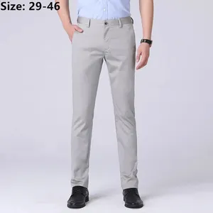 Abiti da uomo Pantaloni da uomo estivi da ufficio da lavoro estivi Taglie forti 46 44 42 Abito in seta di ghiaccio Formale sottile slim fit Pantaloni maschili allungati non stirati