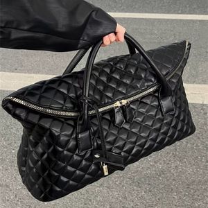 7A Kalite Escili Deri Bagaj Çantası Erkekler Üst Tasar Tasarımcı Bagaj Debriyaj Çanta Büyük Tote Çanta Lüks Kadınlar Duffle Fashion Lady Lady Cross Vücut Omuz Çantaları