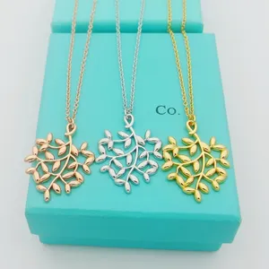 Gold Necklace For Women Tiffas Trendy Jewlery Designer Cute Necklaces Fashion luxurious Jewellery Heart Pendant Mother's Day gift Necklaces Gifts Van