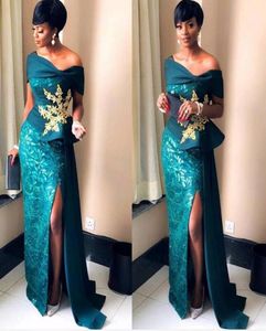 2019 Nignia Gorgeous Elegant Mermaid aftonklänningar från axeln Sexig högdelad svep Train Prom Dress Custom Made With Gold2902310