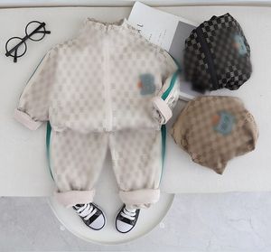 23SS Kinder-Designer-Kleidung für Jungen und Mädchen, Kleidungssets, Strickjacke, Jacke, Jogginghose, Set, Trainingsanzug mit Reißverschluss