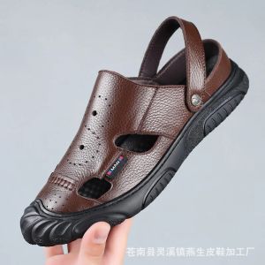 Sandały gorąca wyprzedaż Lato nowe sandały mężczyźni skórzane klasyczne rzymskie sandały miękki pantof