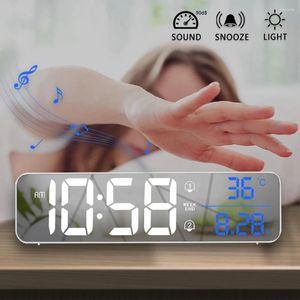 Table Clocks Musik LED Digital Wecker Temperatur Datum Display Desktop Spiegel Uhren Hause Tisch Dekoration Elektronische Uhr 2000 MAh