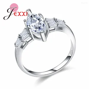 Cluster Rings Women Gift Shiny Cubic Zirconia Stone Fashion Finger Ring Wedding Anniversary Party 925 Sterling Silver Jewelry