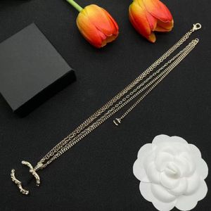 2024 new Classic Necklaces Pendants Mother-of-Pearl Stainless Steel Plated 18K for Women Girl Valentine's Mother's Day Engagement Jewelry-Gift wholesale