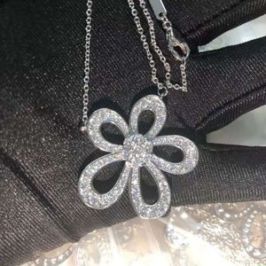 Designer smycken hänge vancellef halsband solros halsband kvinnor mode inlagd ihålig blomma halsband barock koreansk halsband mors dag gåva