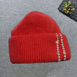 Berets Ladies Strass Decoration Hut Dehne stilvolle Frauen im Winter gestrickt