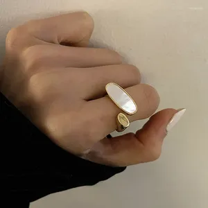 Cluster Rings Style 925 Silver Shell Geometric for Women Simple Design Fashion Personality Golden Jewelry Party Födelsedagspresent