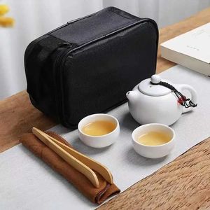 Teaware Sets Creative Kung Fu Travel Tea Set Includes 1 Pot and 2 Cups Shu Puer Teaware Samovar Ceramic Mug Teapot Kettles Yixing Kettle Cup