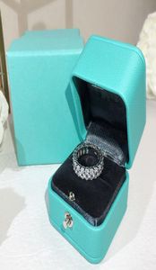 Luxurys Desingers Ring Design Sense Sense Sterling Silver Ring Ladies Classic SixClaw Diamond RNG Simple Rings Birthday Gift go5434905