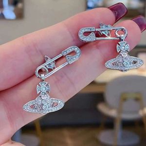 viviane Necklace Designer Viviennes vivieene westwood Jewelry Diamond Saturn Paper Clip Earrings for Womens Inns Light Luxury and Advanced Sense Small Planet Long