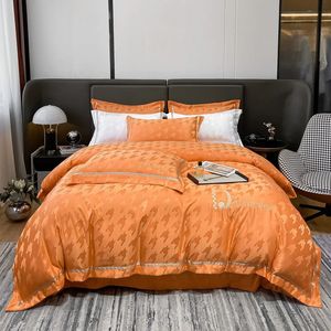 Set di biancheria da letto Luxury Soft Satin Ramipipiumino copripiumino Foglio da letto aderente e federe per piumino King Size Home Textile 240425