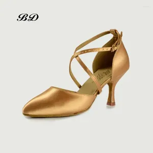 Buty taneczne Top Ballroom Kobiety Łacińskie zamknięte okrągłe czapkę Jazz Factory Factory Importowana satyna Satyna Wygodna miękka bezpłatna torba