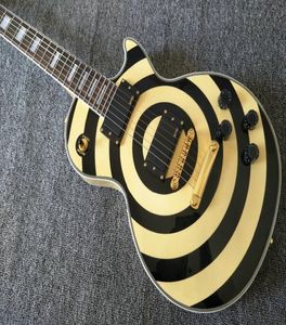 Tek Parça Neck Zakk Wylde Bullseye Krem Siyah Elektrikli Gitar EMG 8185 Pikaplar Altın Kafa Çubuk Kapağı Beyaz paspas Blok Parmak Botası5727827