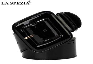 Women Gürtel breite Damengurte Schwarze Lackledergürtel Frauen echtes Leder Kuhläbner Mode Big Buckle Quadratgürtel für Kleider Q04346543