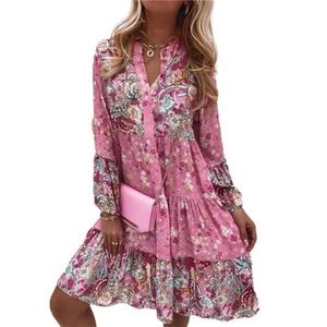 Basic Casual Kleider SWT Style Multi-Layer Patchwork Hem Dress Frauen gegen Nackenpullover ausgestattet Slves Kleider weibliche lässige Bohemian Print Midi Kleid Y240429