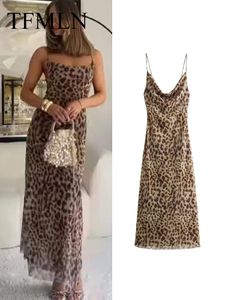 Tfmln Women Silk Spaghetti Sukienki Paski Elegancki kołnierz kołnierzyka Backless Party Club Długie sukienki Vintage Leopard Print 240428