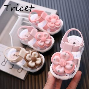 Summer Flowers PVC Children Sandals Princess Anti Slip Toddler Kids Beach Shoes Soft Button Baby Girls Flat 240425