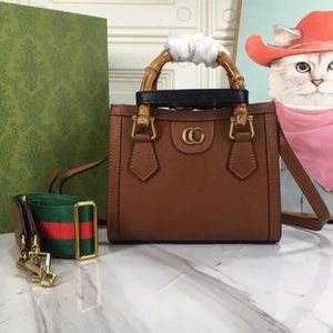 Tote Çanta Çanta Totes Lüks Kadın Çanta Tasarımcı Çanta Bambu Mini Boyut Üst Tutma Moda Crossbody Cüzdanlar Sırt Çantaları T7X5